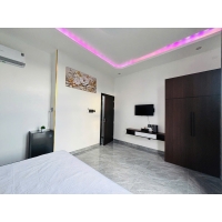 Khách Sạn Vạn Phú Đức Hòa Gía Tốt