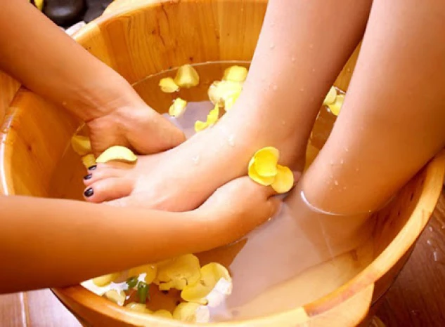 Ngâm Chân Thảo Dược