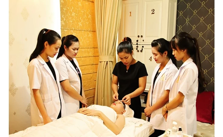 Học nghề spa trọn gói giá rẻ