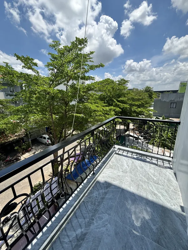Khách Sạn Giá Rẻ Đức Hòa Có Tốt Không