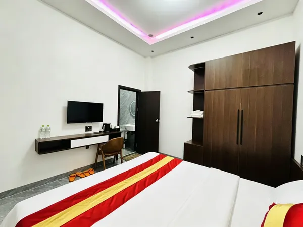 Khách Sạn Đức Hòa Gần Khu Công Nghiệp