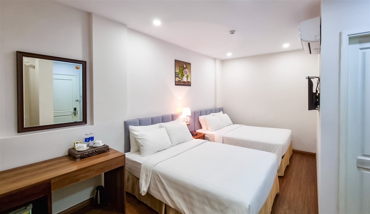 Không Xác Nhận Thông Tin Trước Khi Đến